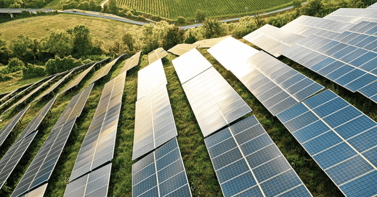 the role of solar panel cleaning in sustainable living