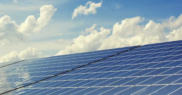 Top Signs of Solar Panel Degradation And Prevention With Solar Panel Cleaning Services